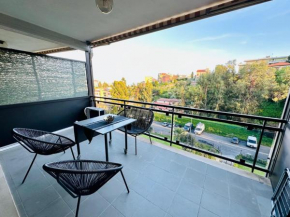 Loft Sanremo vista Mare Private Parking and Bike